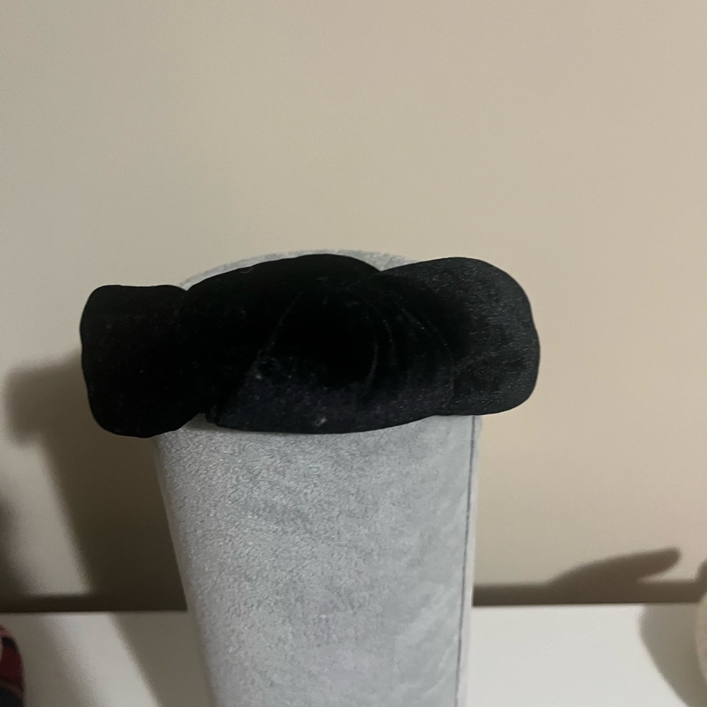 Lele Sadoughi headbands for sale!